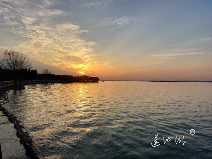 阳澄湖半岛日落时分