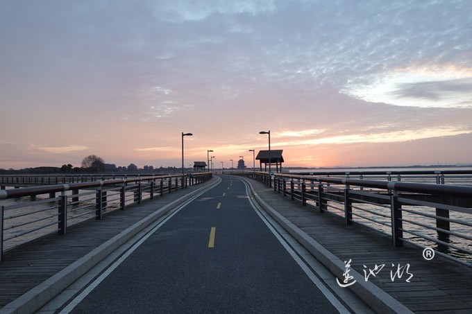 阳澄湖（小西湖）日出