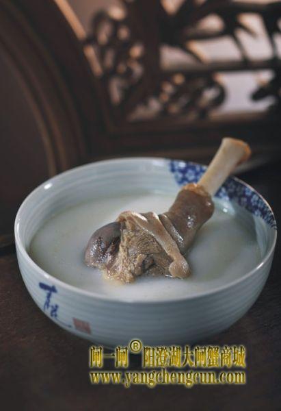 但苏州味道的灵魂又是女人的