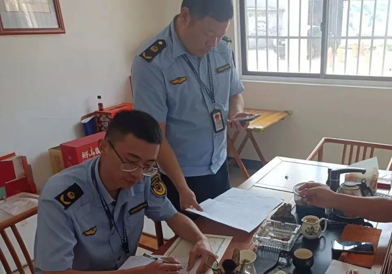 打击大闸蟹市场虚假行为，市场监督重拳出击！