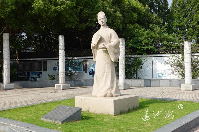 黄幡绰雕像